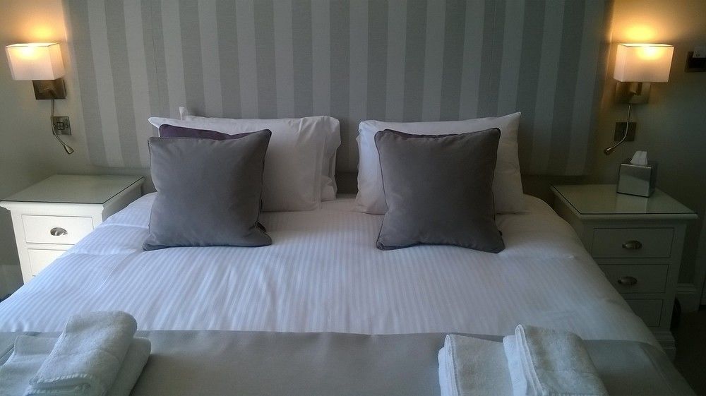 Rose & Crown Hotell Yealmpton Exteriör bild