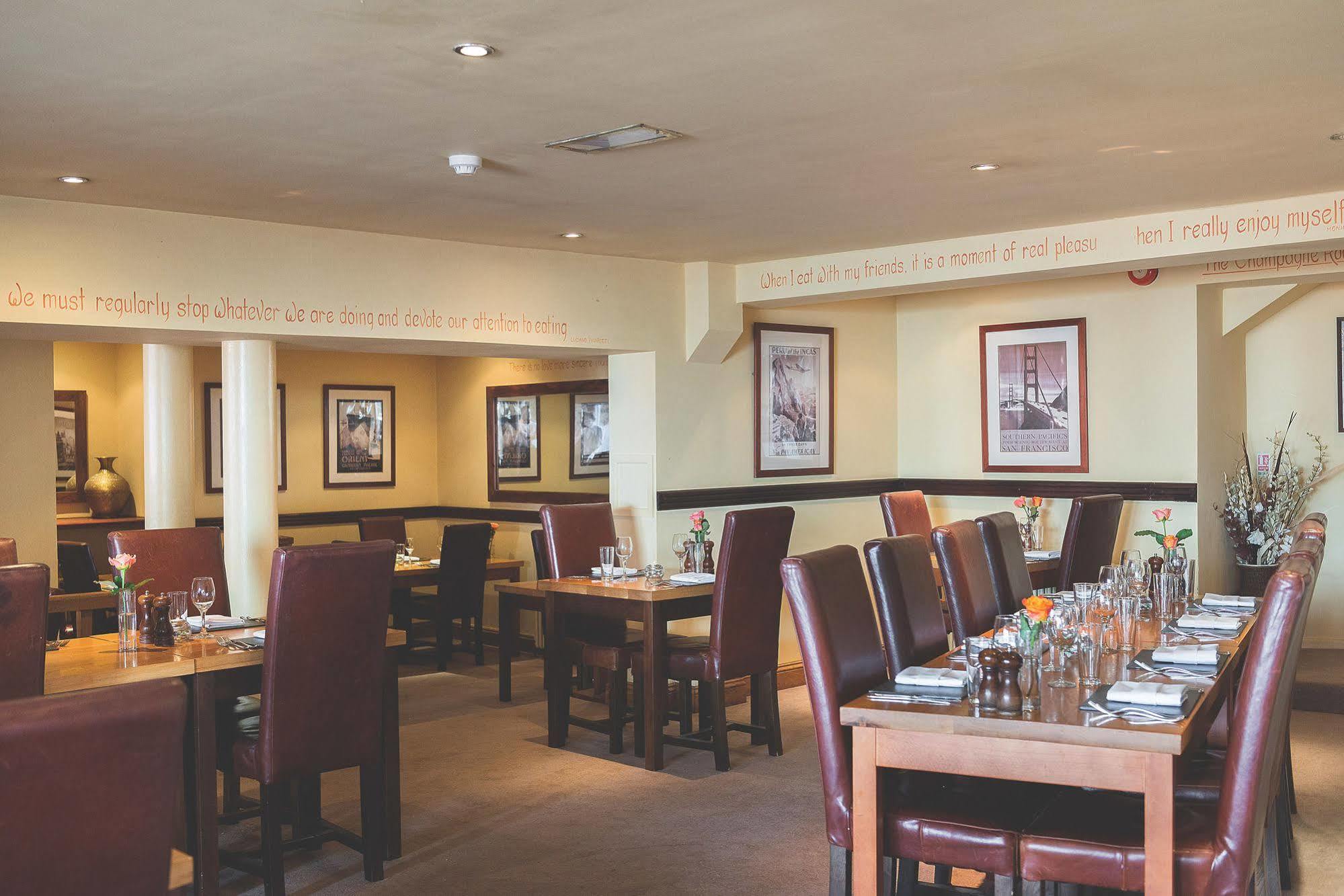 Rose & Crown Hotell Yealmpton Exteriör bild